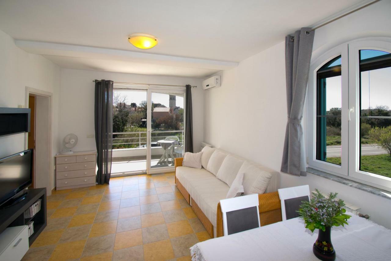 Apartman Mendula Premantura Exteriér fotografie