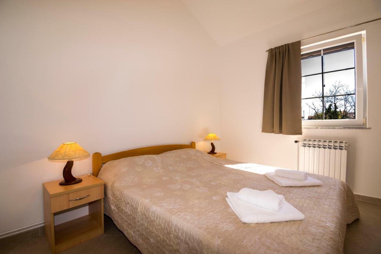 Apartman Mendula Premantura Exteriér fotografie